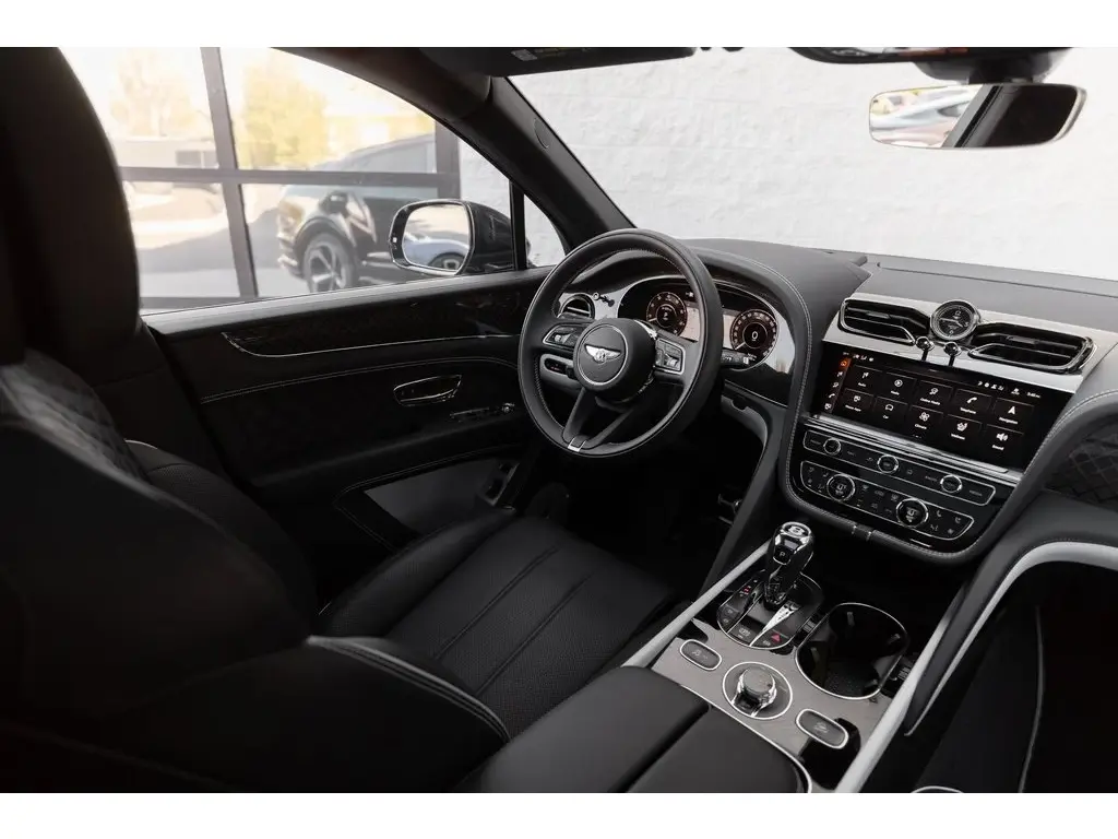 Image for 2025 Bentayga S Black Edition V8 at position 2