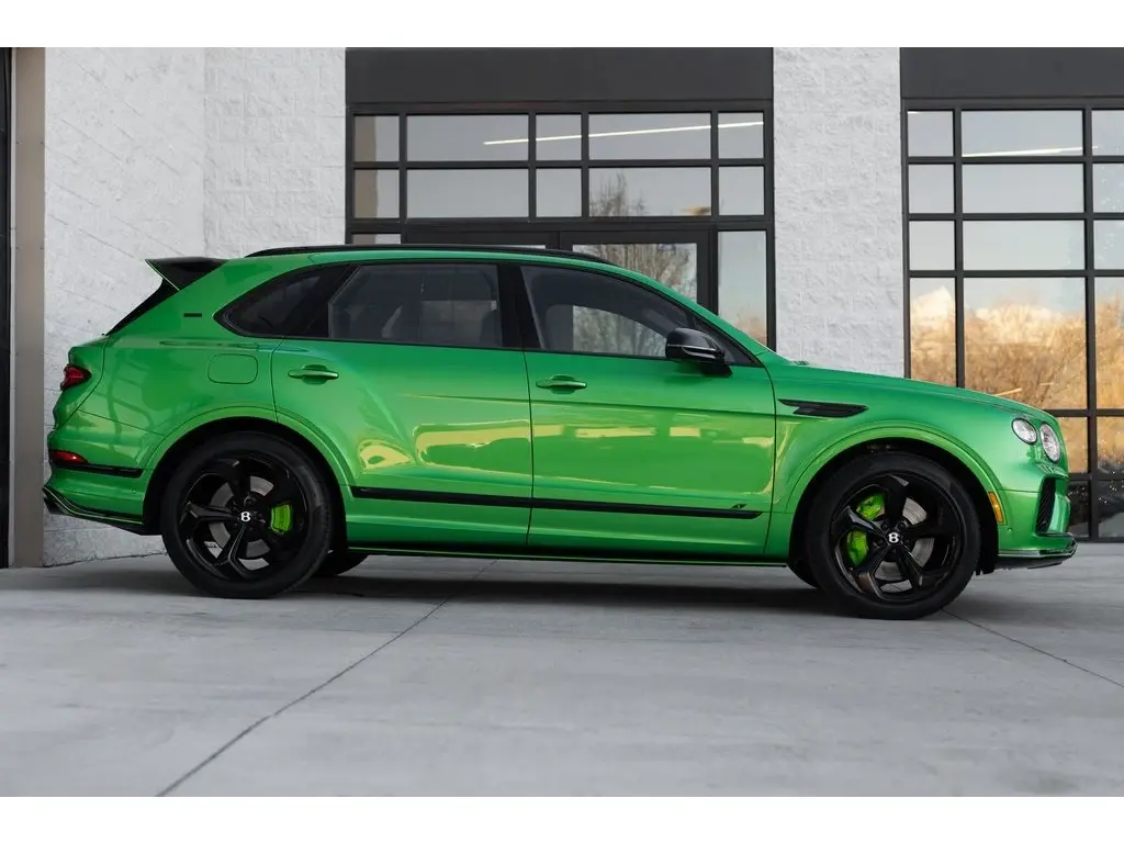 Image for 2025 Bentayga S Black Edition V8 at position 5