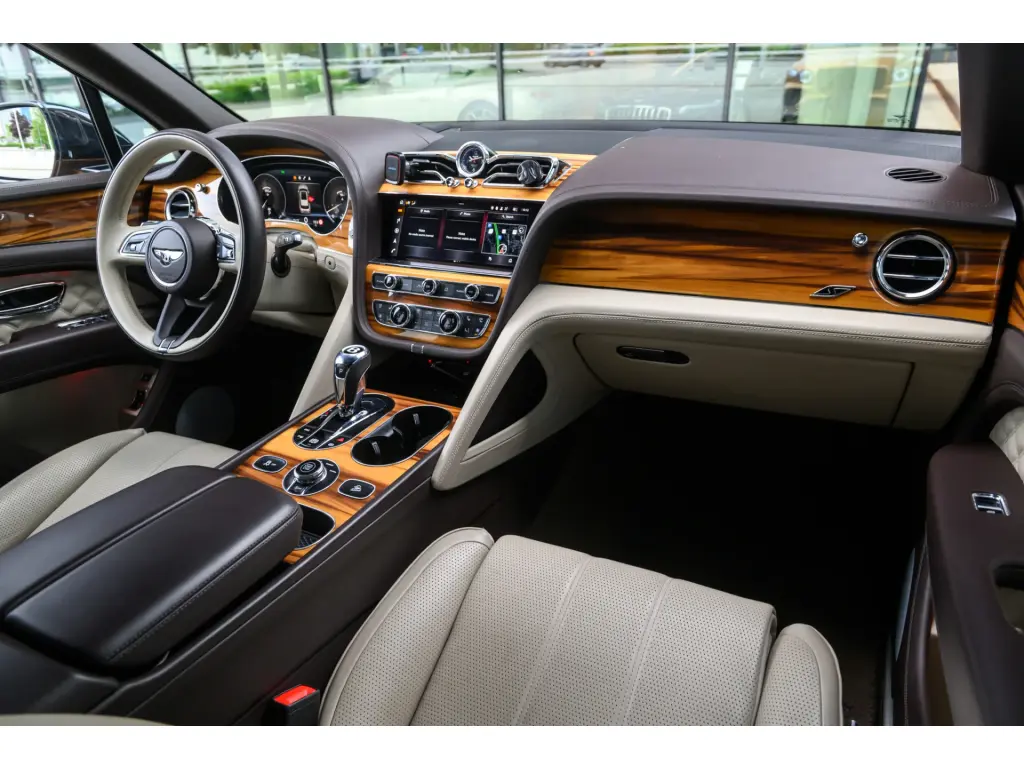 Image for 2022 Bentayga S V8 at position 2