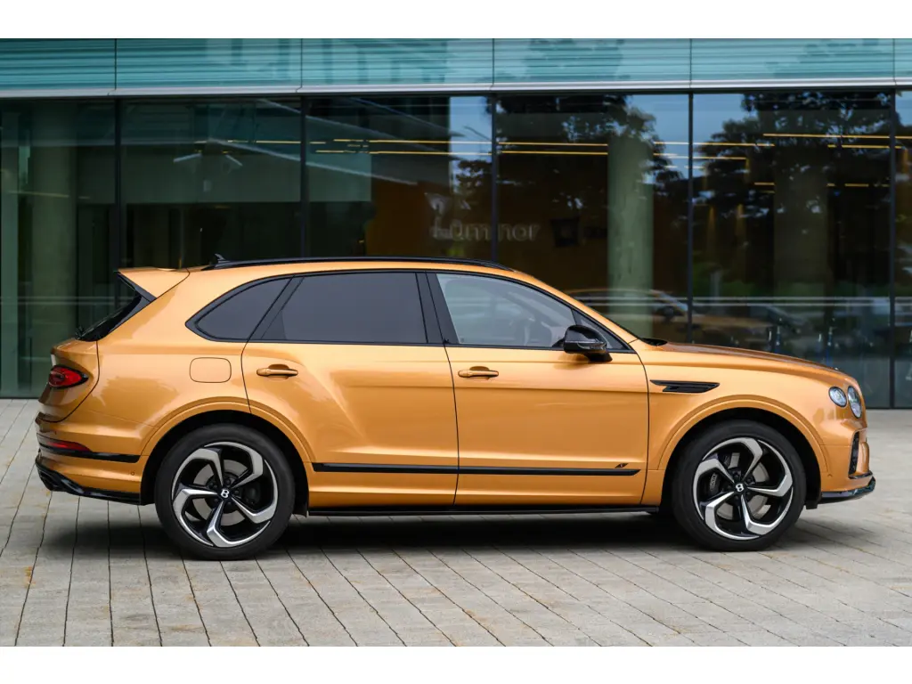 Image for 2022 Bentayga S V8 at position 5