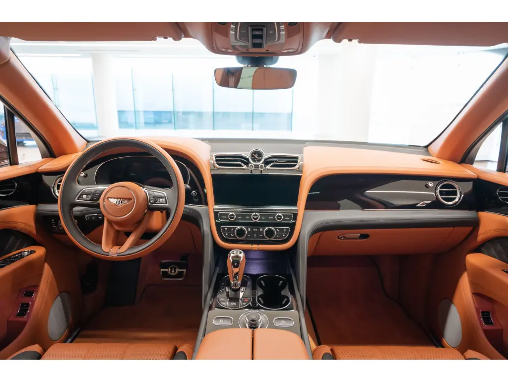 Image for 2022 Bentayga S V8 at position 4