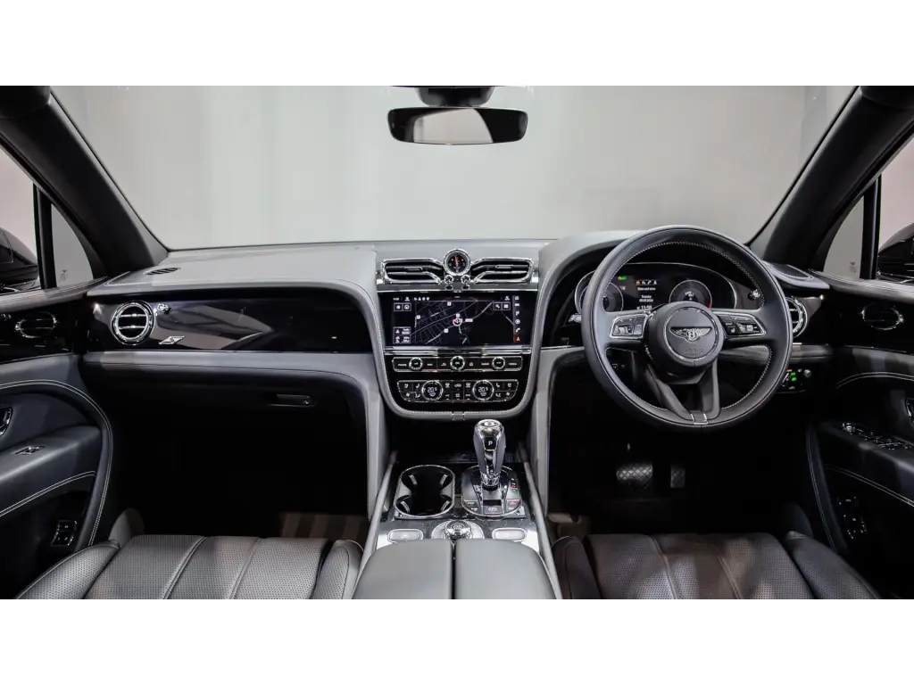 Image for 2023 Bentayga S V8 at position 4