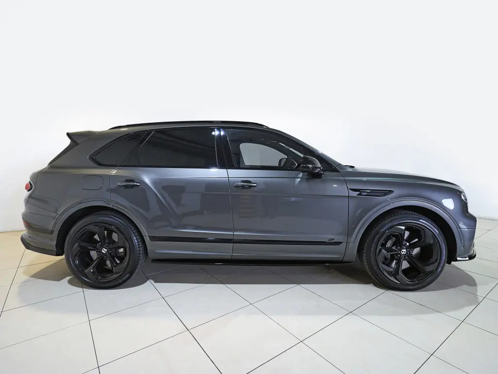Image for 2023 Bentayga S V8 at position 5