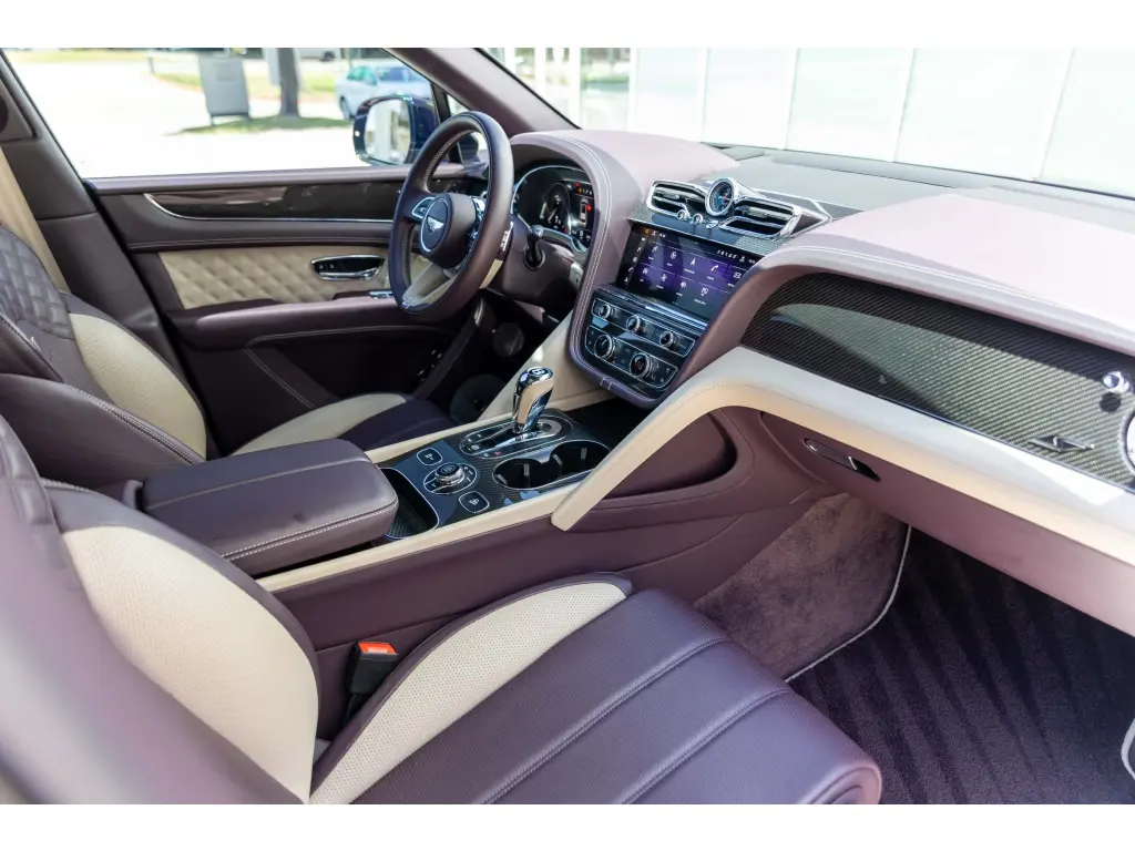 Image for 2023 Bentayga S V8 at position 2