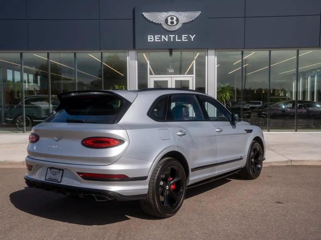 Image for 2023 Bentayga S V8 at position 3