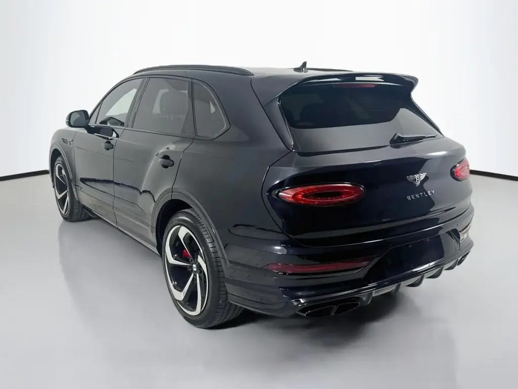 2023 Bentayga S V8 vehicle image
