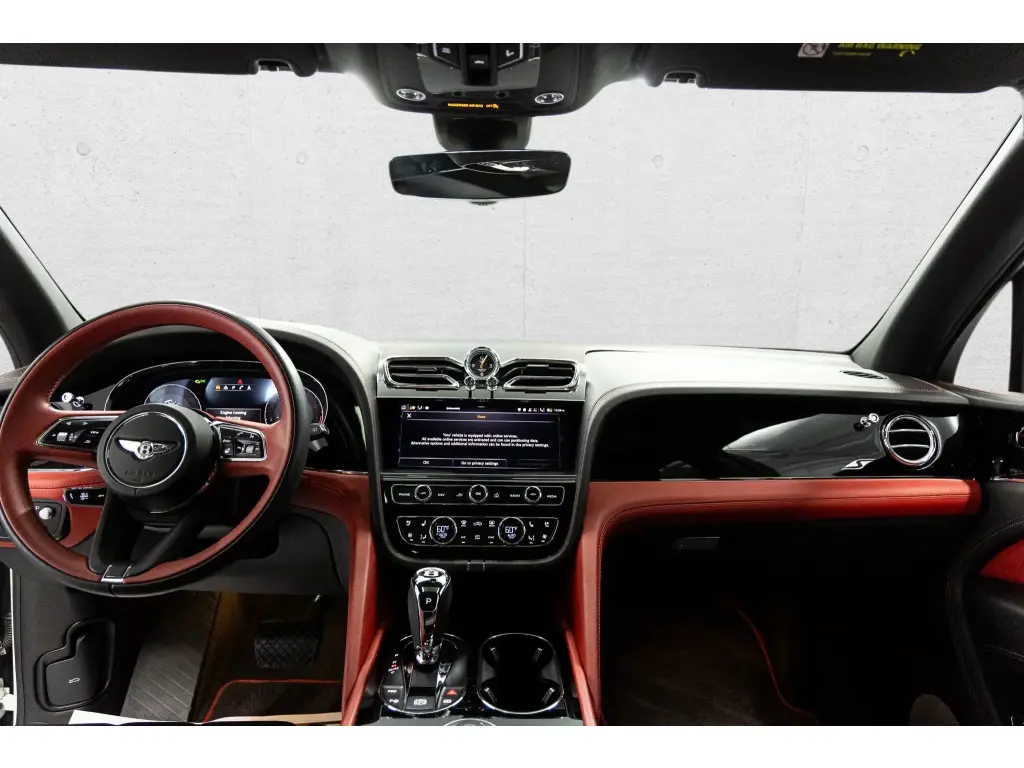 Image for 2023 Bentayga S V8 at position 4