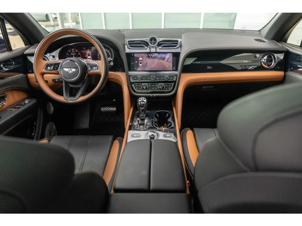 Image for 2024 Bentayga S V8 at position 4