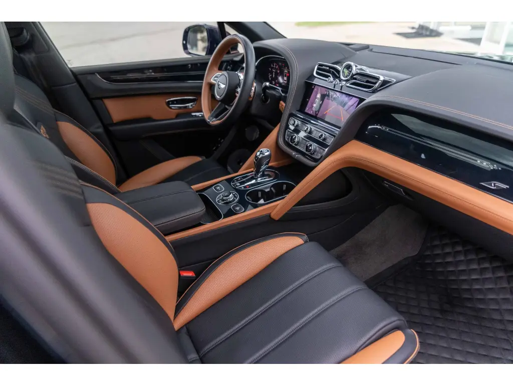 Image for 2024 Bentayga S V8 at position 2