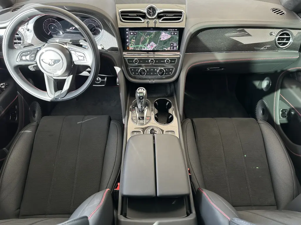 Image for 2024 Bentayga S V8 at position 4