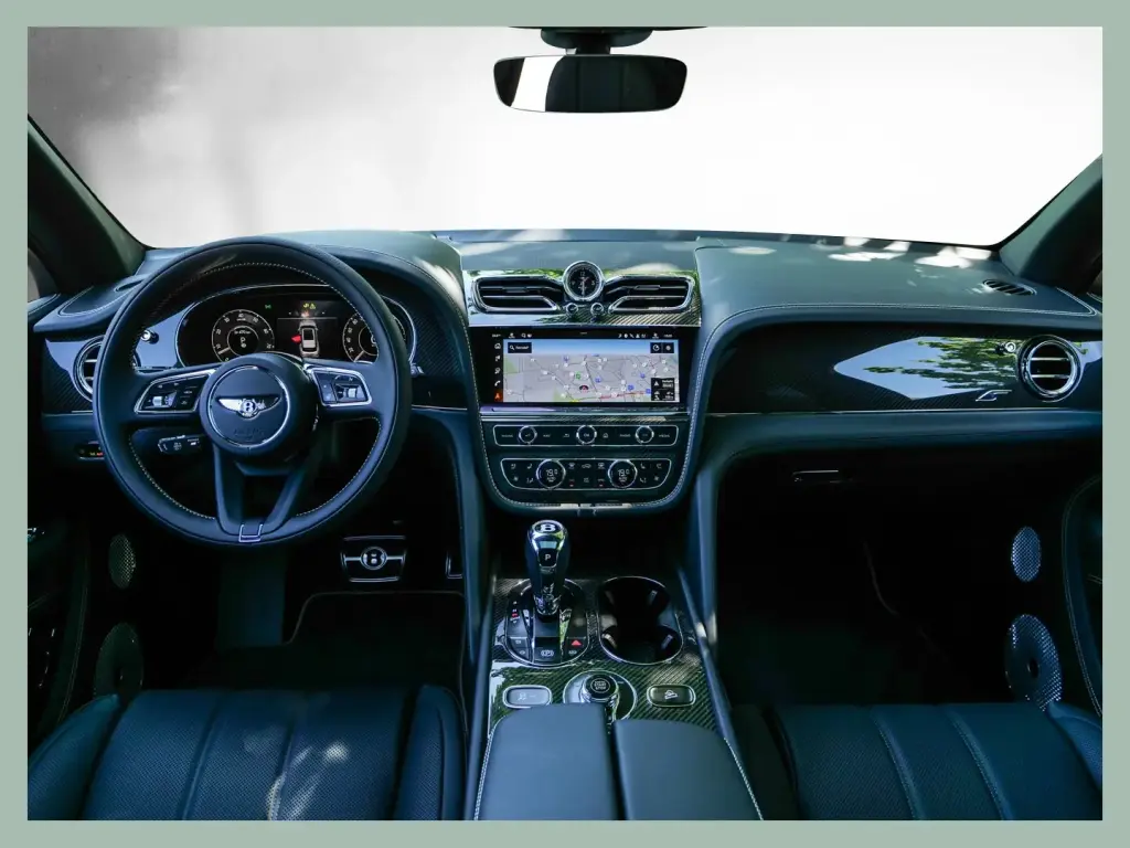 Image for 2025 Bentayga S V8 at position 4