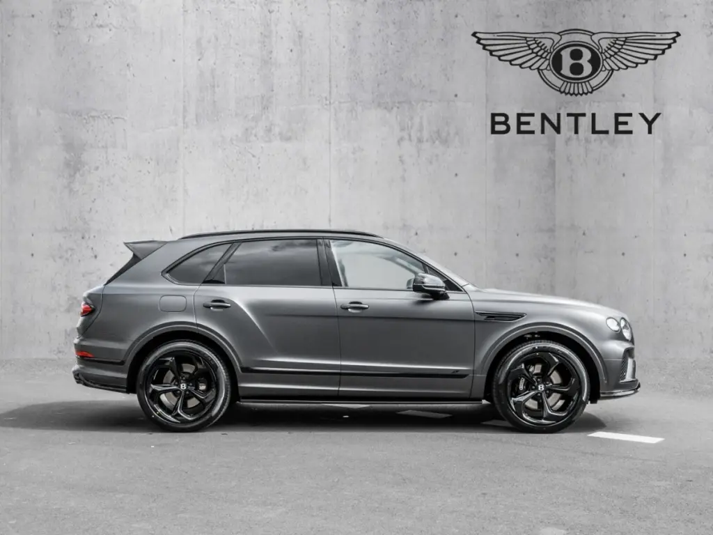 Image for 2025 Bentayga S V8 at position 5