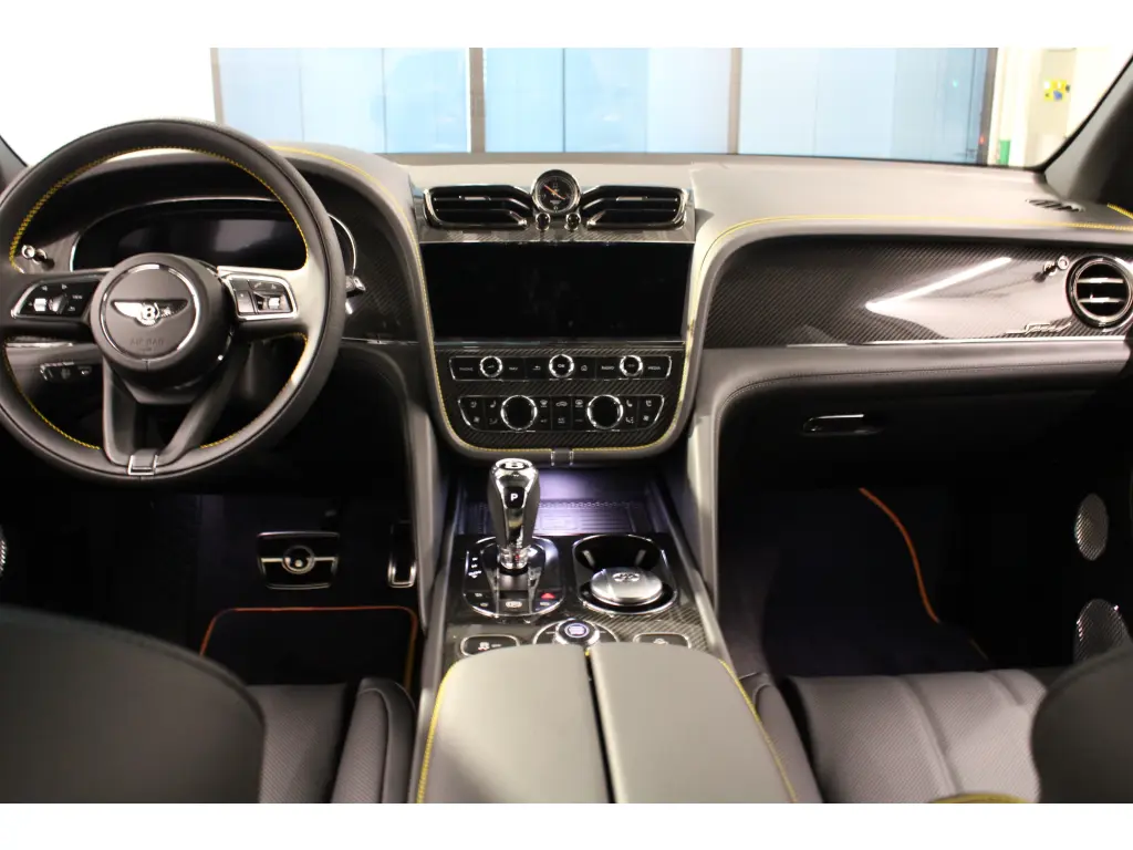 Image for 2026 Bentayga Speed V8 at position 4
