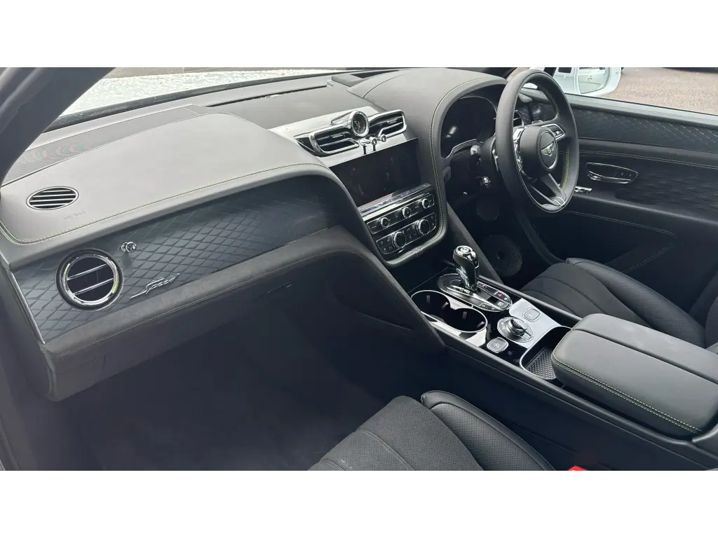 Image for 2026 Bentayga Speed V8 at position 2