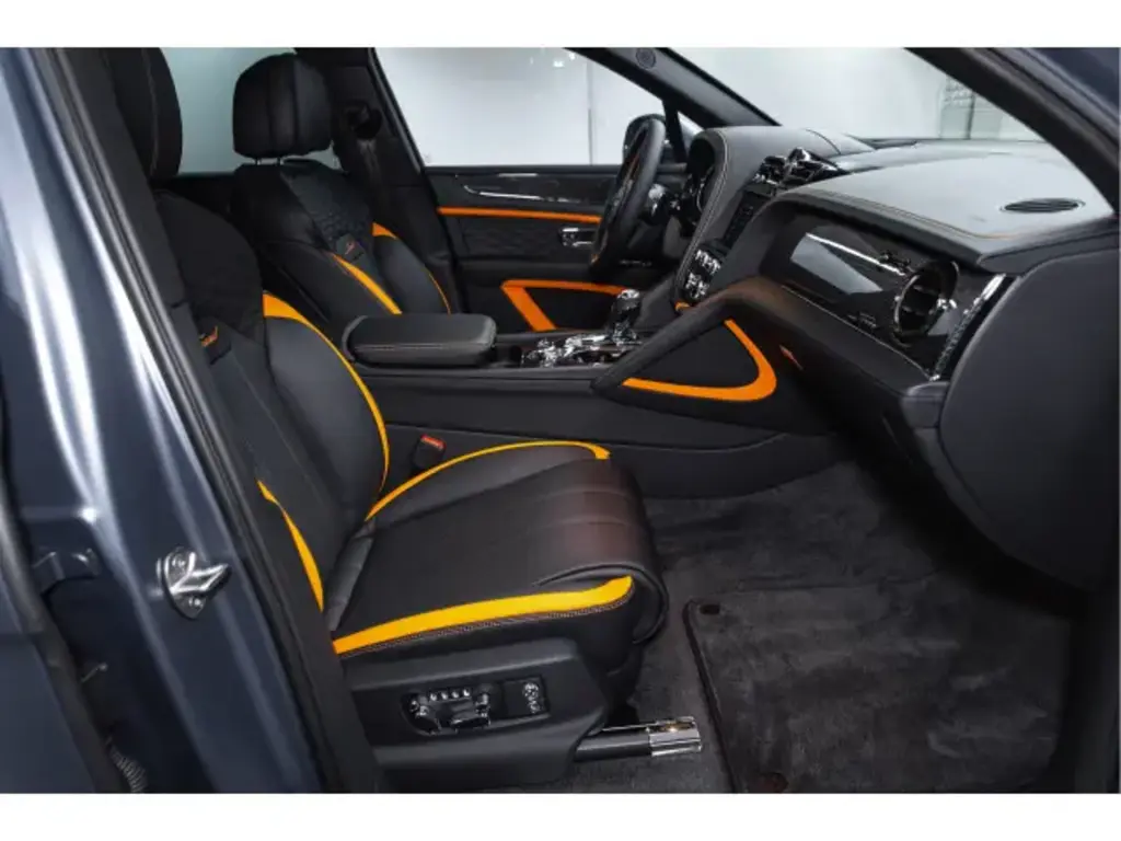 2026 Bentayga Speed V8 vehicle image