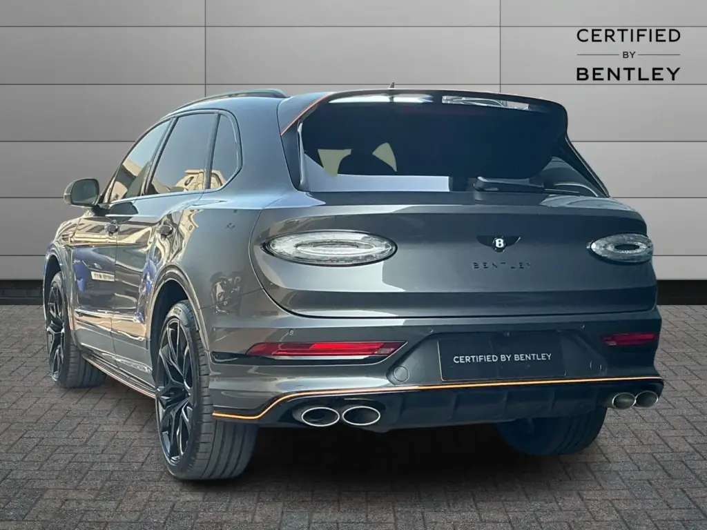 Image for 2026 Bentayga Speed V8 at position 3