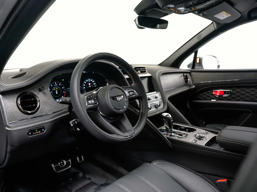 Image for 2026 Bentayga Speed V8 at position 2