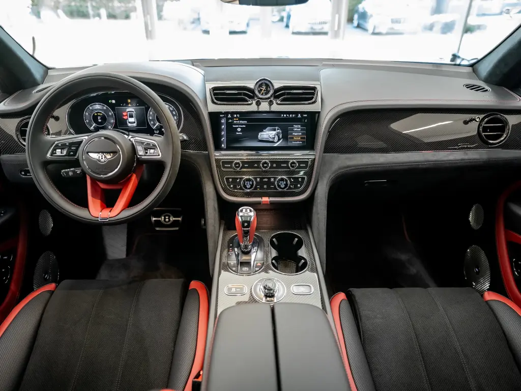 Image for 2026 Bentayga Speed V8 at position 4