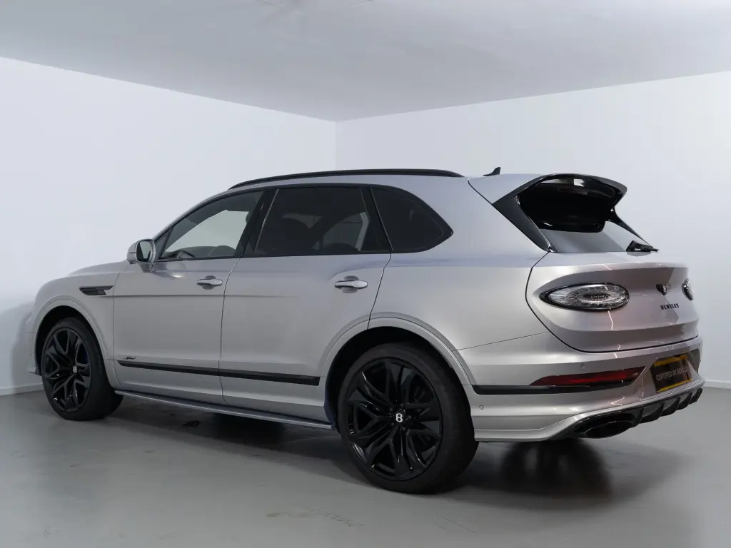 Image for 2026 Bentayga Speed V8 at position 3