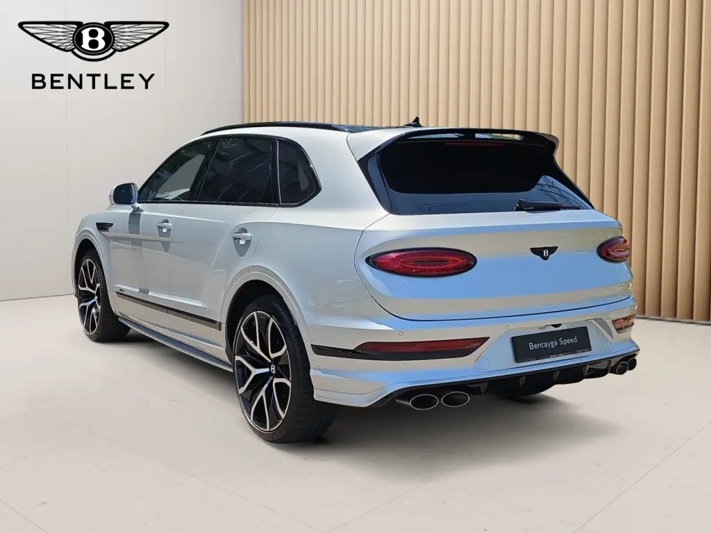 Image for 2026 Bentayga Speed V8 at position 3