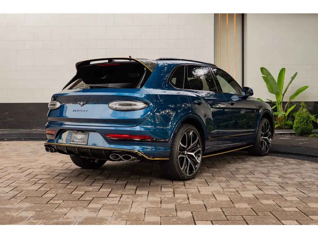 Image for 2026 Bentayga Speed V8 at position 3