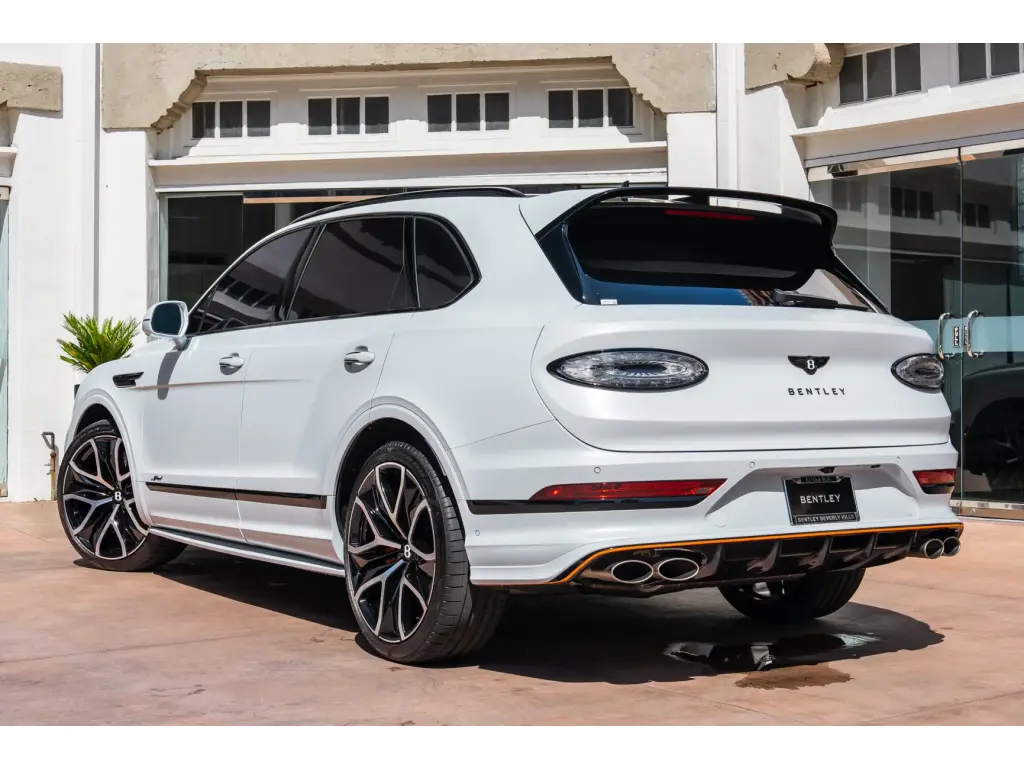 Image for 2026 Bentayga Speed V8 at position 3