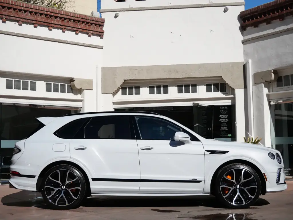 Image for 2026 Bentayga Speed V8 at position 5
