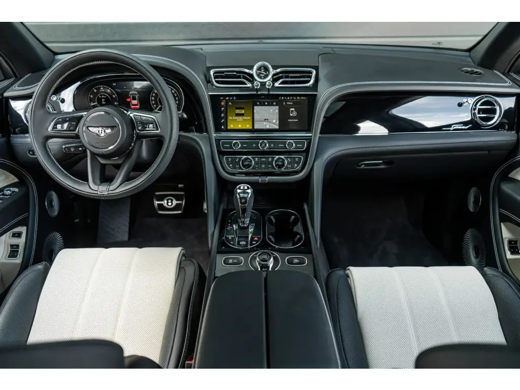 Image for 2026 Bentayga Speed V8 at position 4