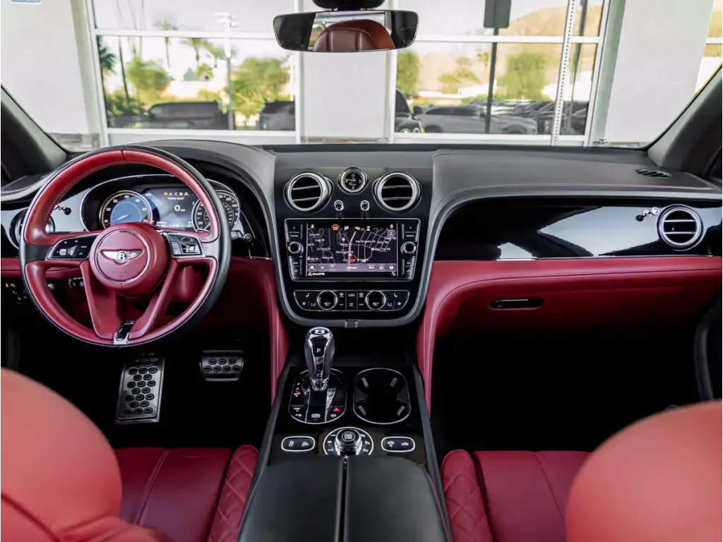Image for 2020 Bentayga Speed W12 at position 4