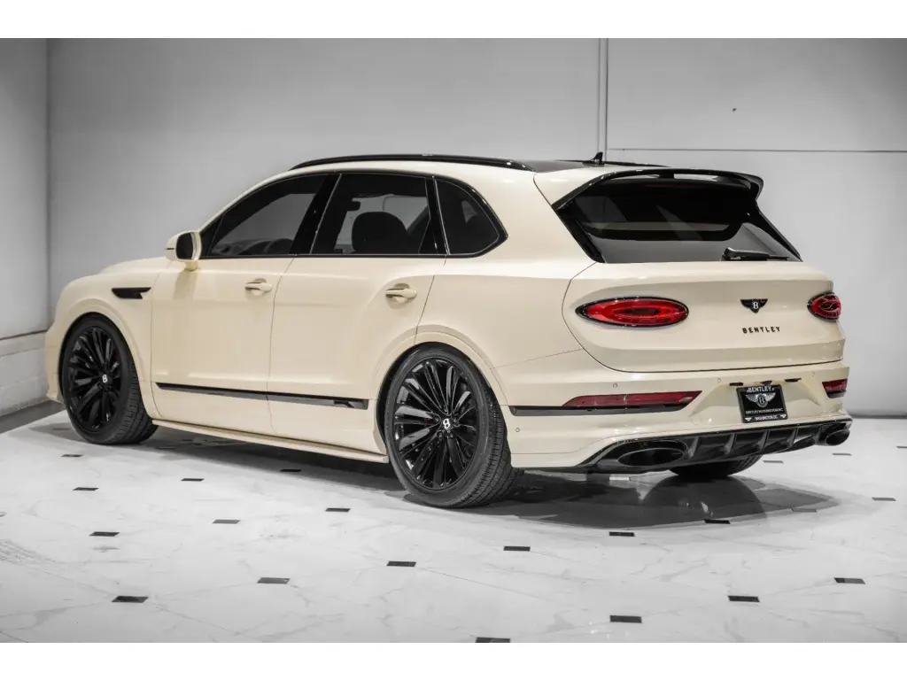 2021 Bentayga Speed W12 vehicle image