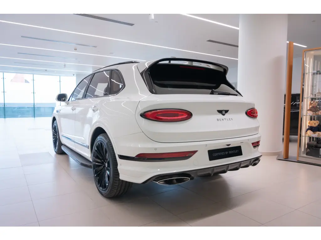 Image for 2022 Bentayga Speed W12 at position 3