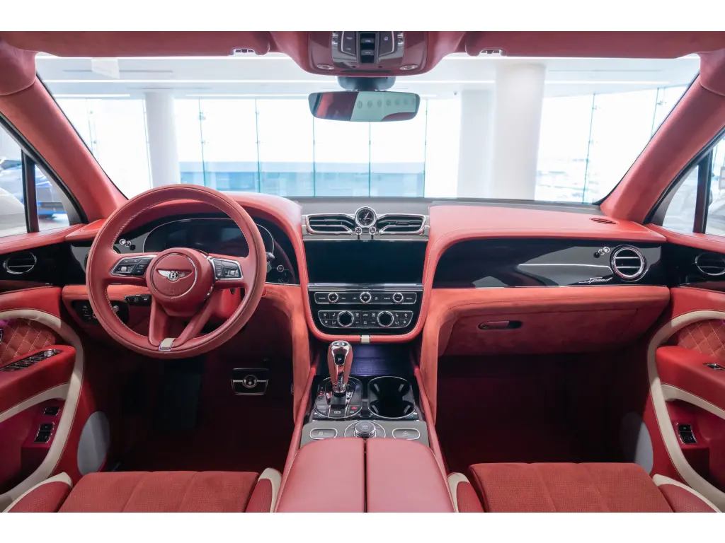 Image for 2022 Bentayga Speed W12 at position 4