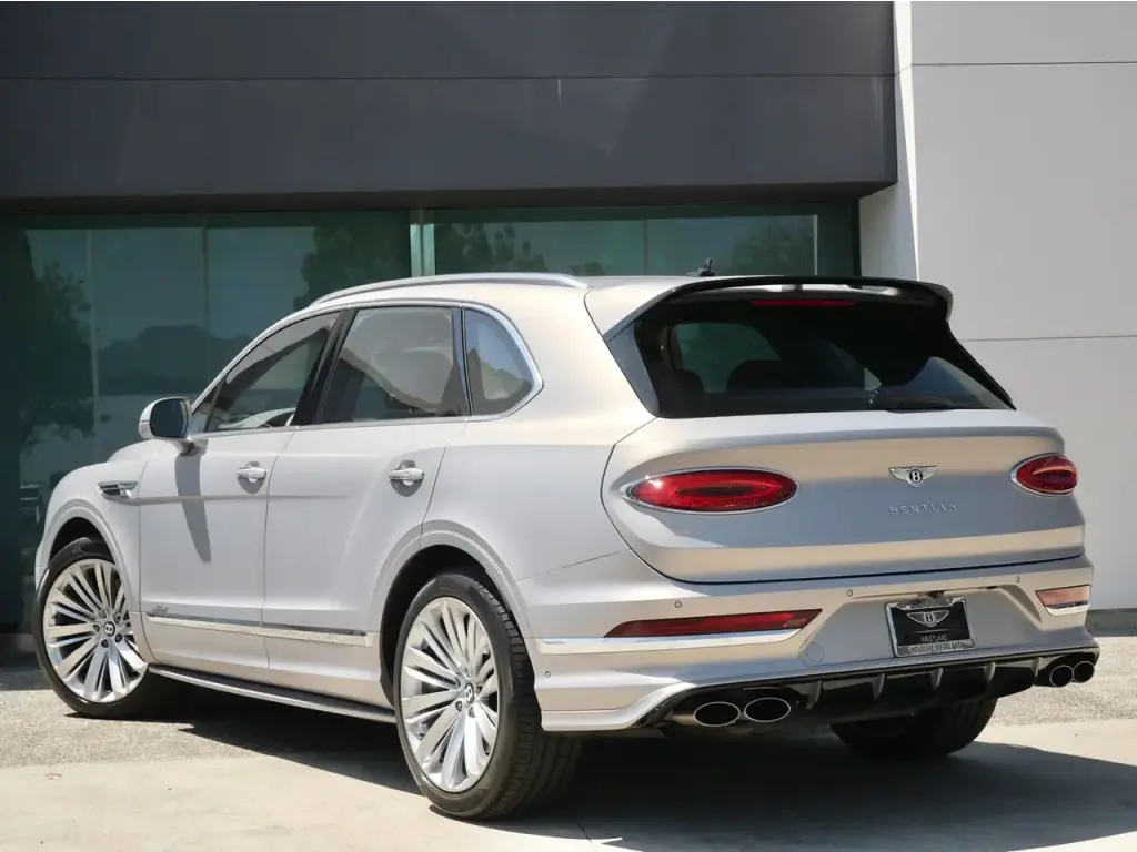 Image for 2022 Bentayga Speed W12 at position 3