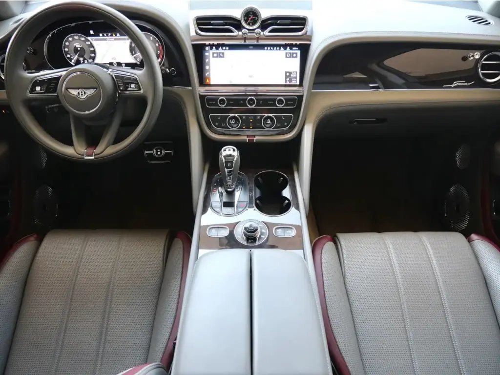 Image for 2022 Bentayga Speed W12 at position 4