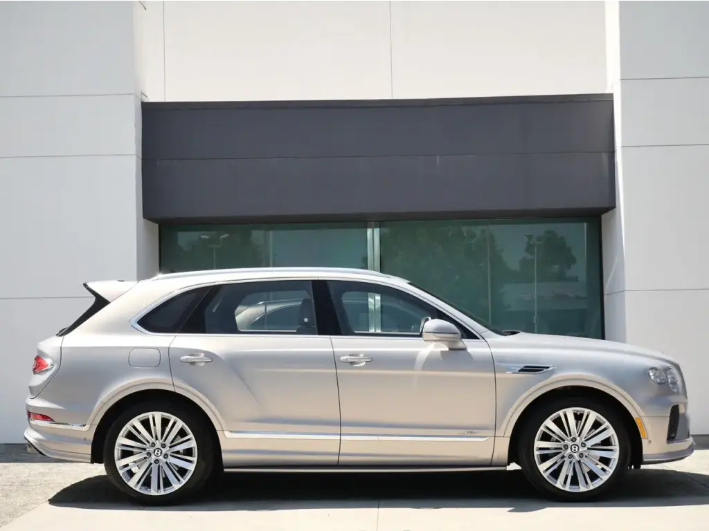 Image for 2022 Bentayga Speed W12 at position 5