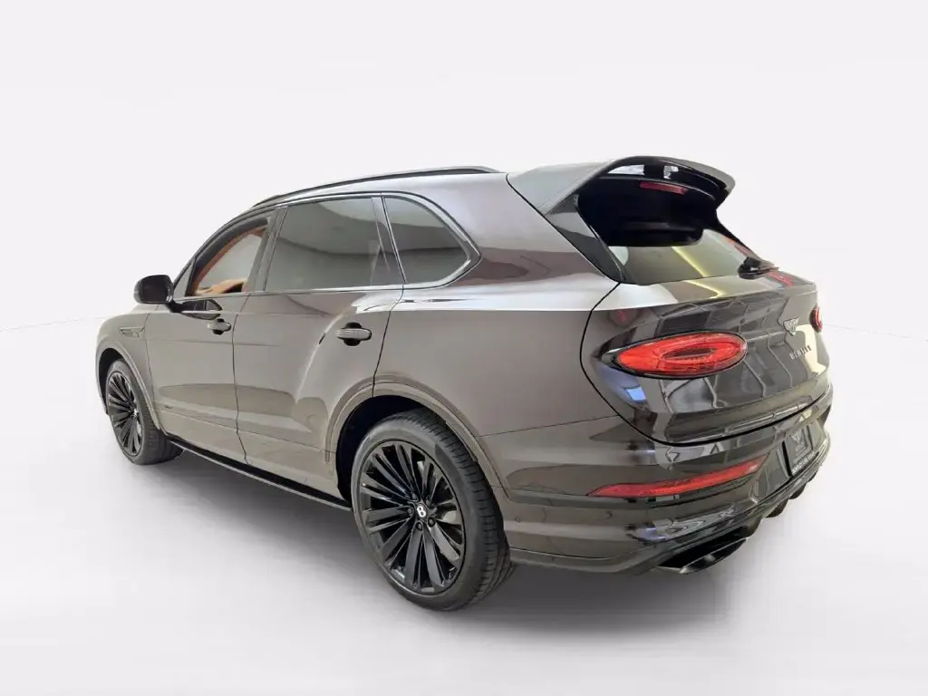 Image for 2023 Bentayga Speed W12 at position 3