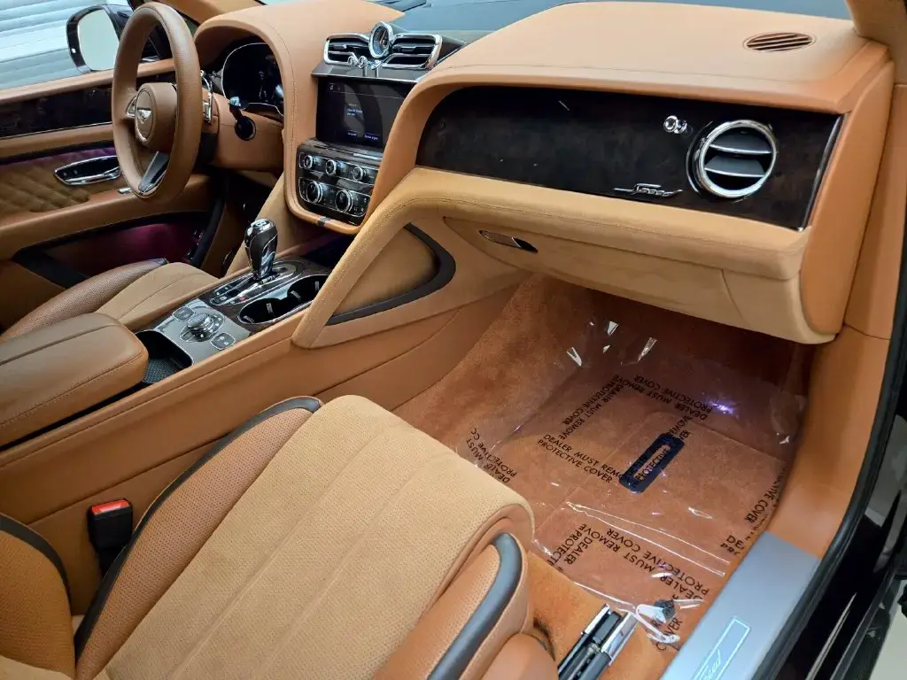 Image for 2023 Bentayga Speed W12 at position 4
