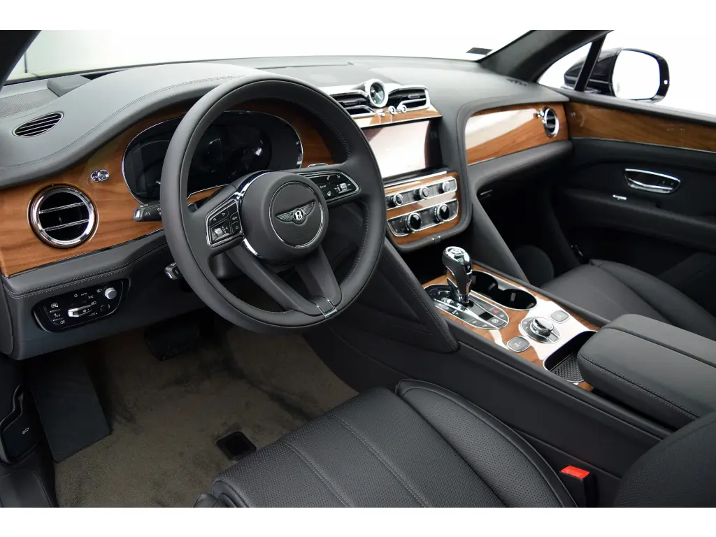 Image for 2021 Bentayga V6 Hybrid at position 4