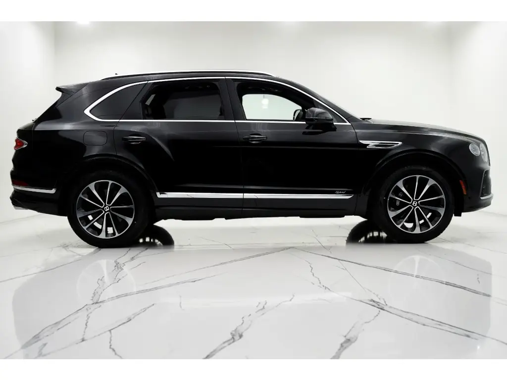 Image for 2021 Bentayga V6 Hybrid at position 5