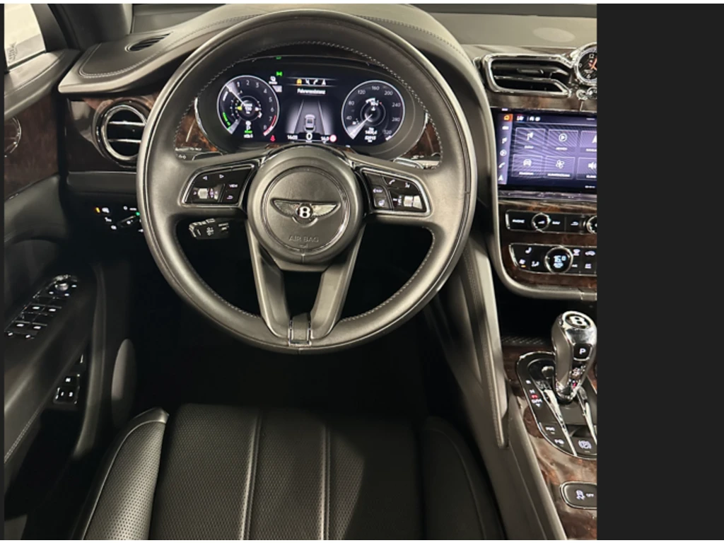 Image for 2022 Bentayga V6 Hybrid at position 4