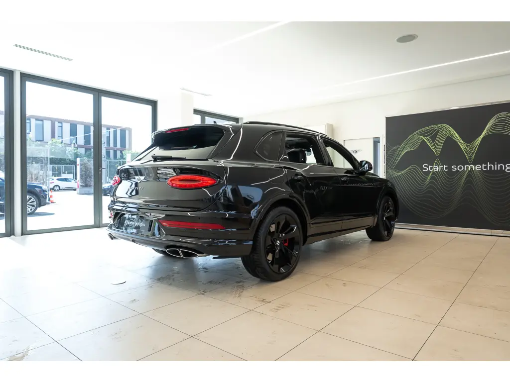 Image for 2022 Bentayga V6 Hybrid at position 3