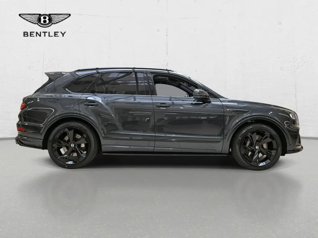 Image for 2026 Bentayga V6 Hybrid at position 5