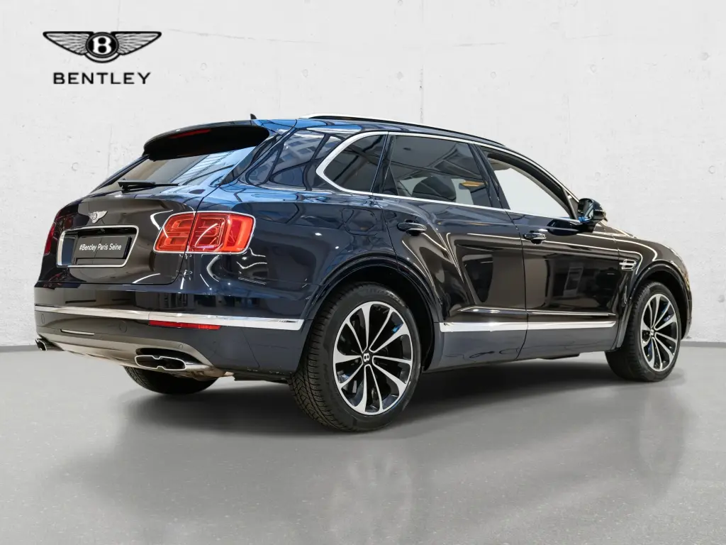 Image for 2020 Bentayga V8 at position 3
