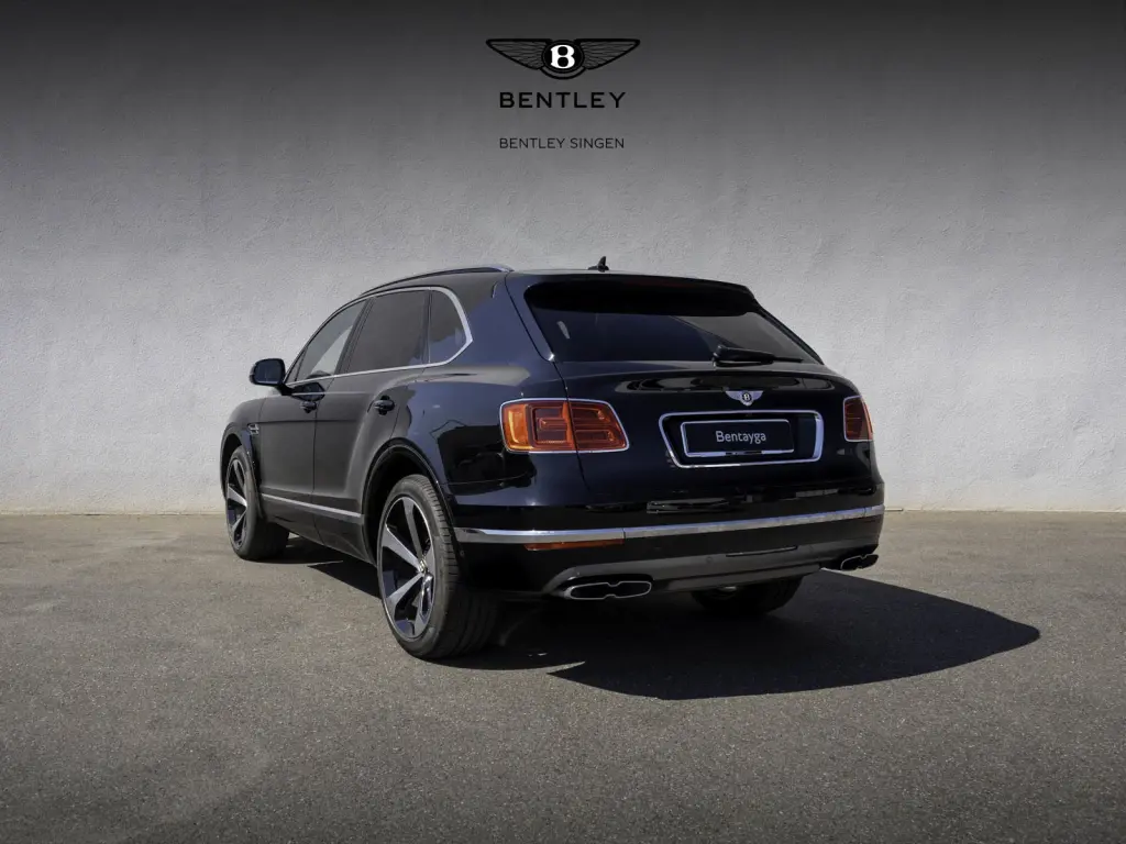 Image for 2020 Bentayga V8 at position 3