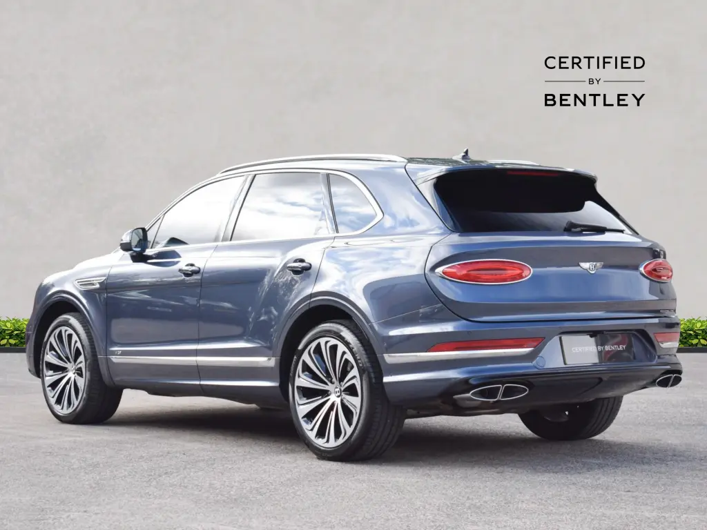 Image for 2021 Bentayga V8 at position 3