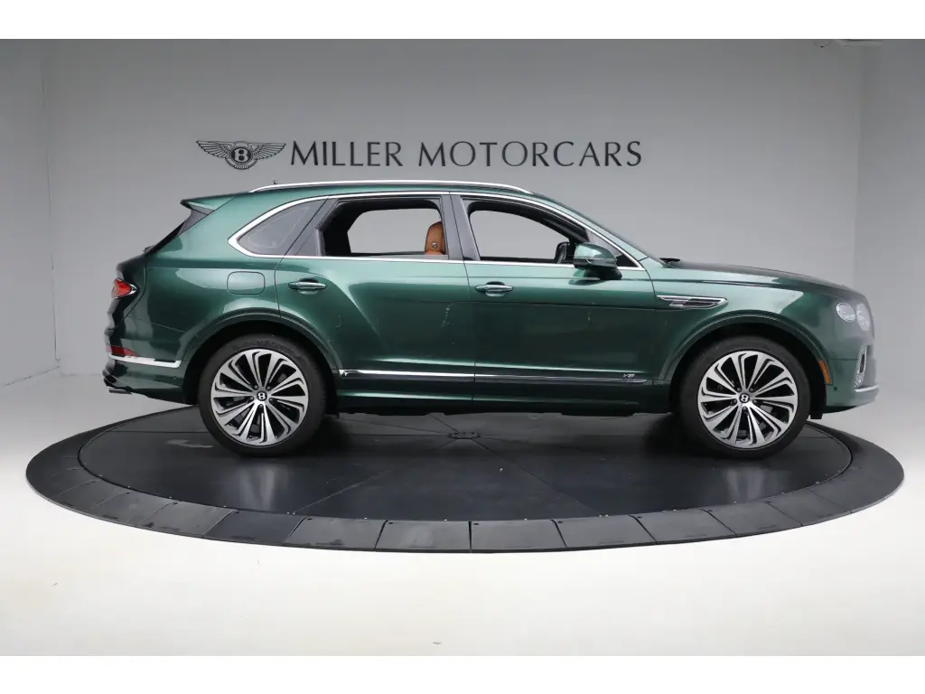 Image for 2021 Bentayga V8 at position 5