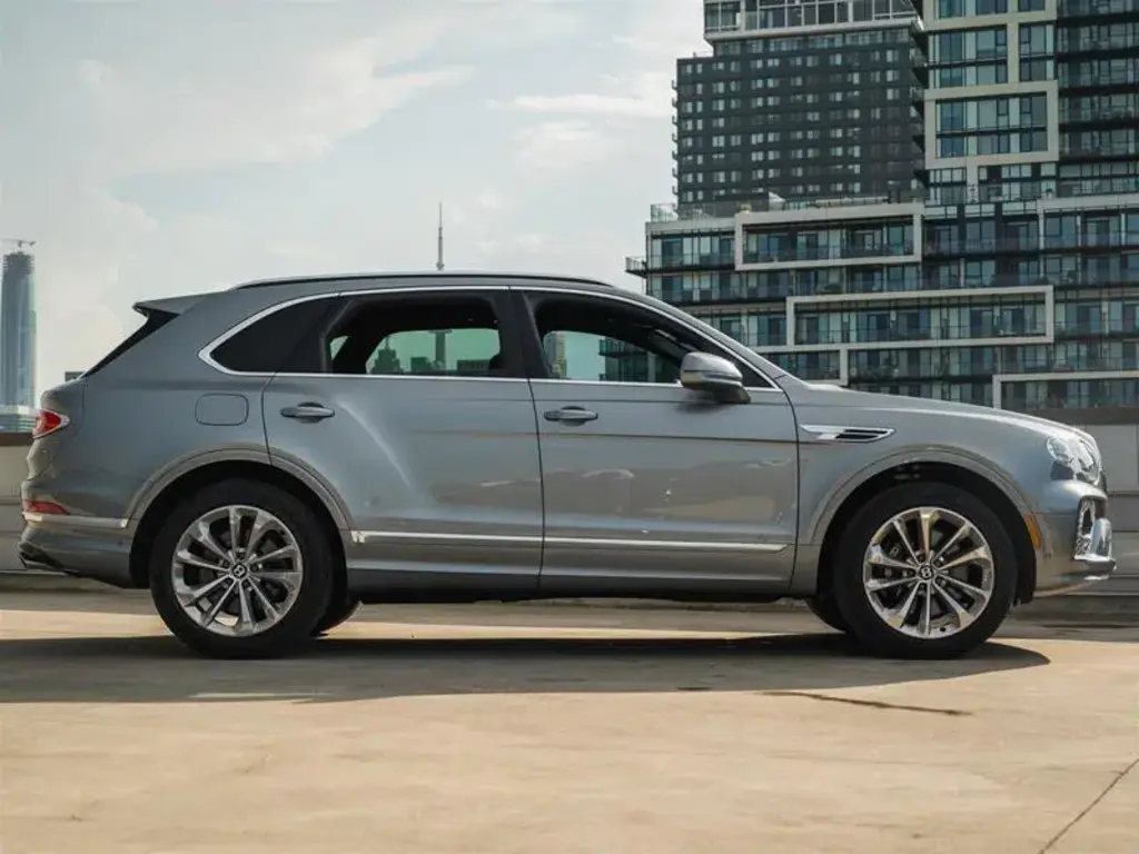 Image for 2021 Bentayga V8 at position 5