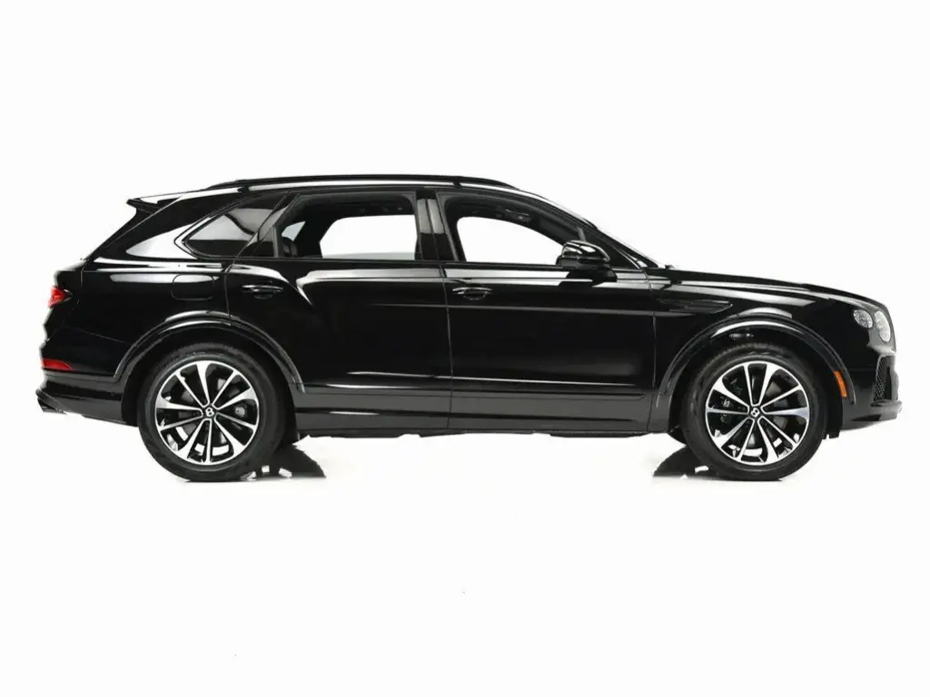 Image for 2025 Bentayga V8 at position 5