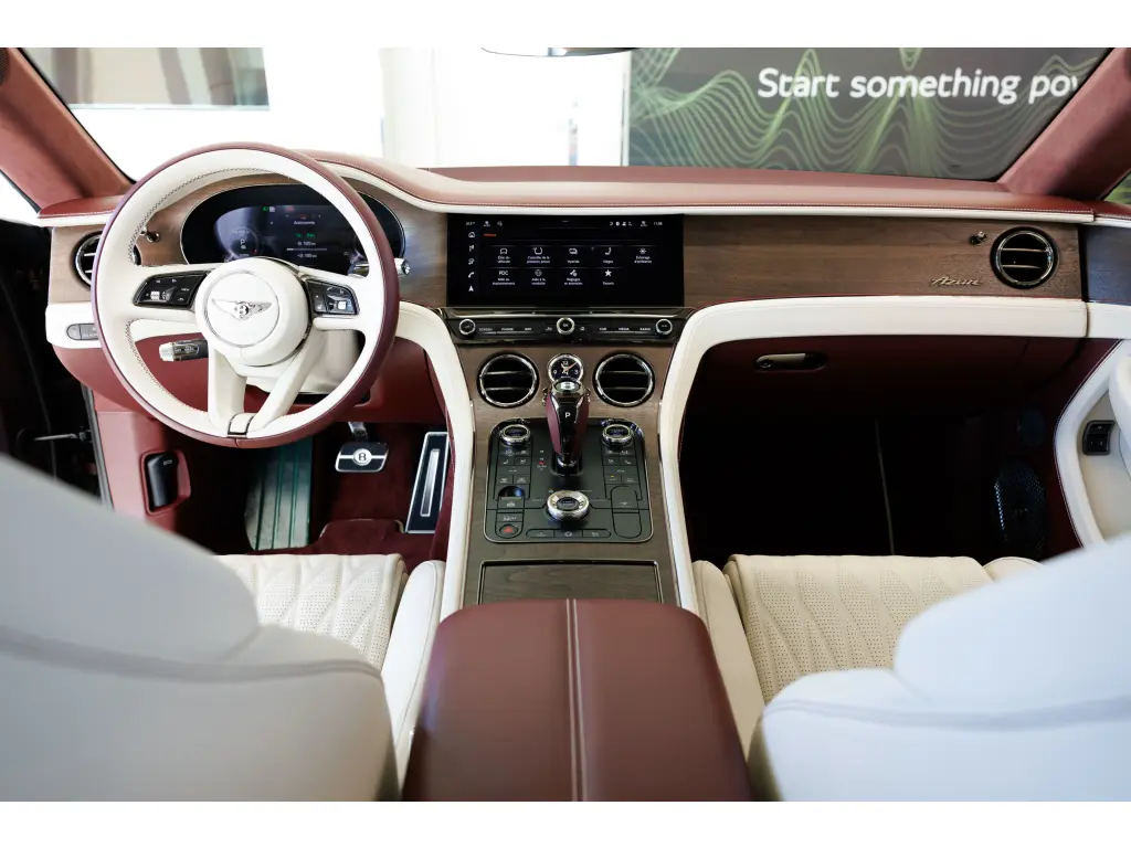Image for 2026 Continental GT Azure V8 Hybrid at position 4