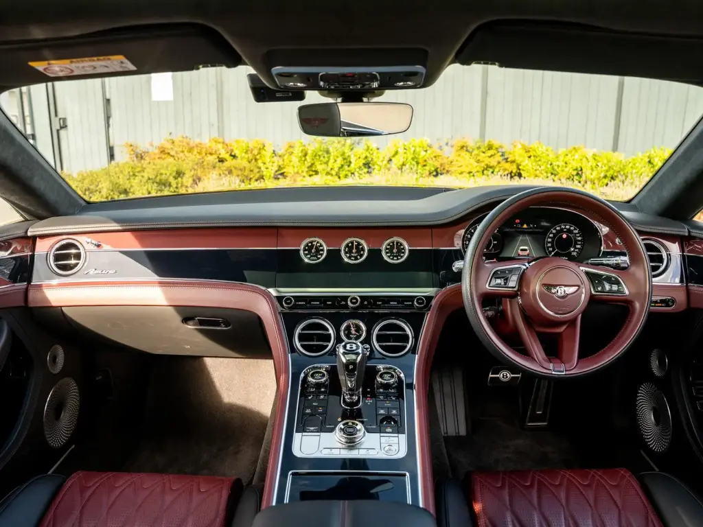 Image for 2026 Continental GT Azure V8 Hybrid at position 4
